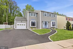 595 Buck Dr, Fairless Hills, PA 19030 - Photo 3