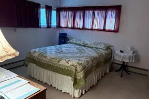 29 Gridiron Rd, Levittown, PA 19057 - Photo 9