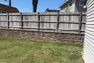 29 Gridiron Rd, Levittown, PA 19057 - Photo 5