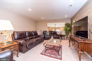 100 Reagan Dr, Sellersville, PA 18960 - Photo 33