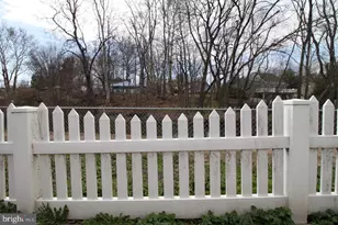 189 Centre St, Morrisville, PA 19067 - Photo 7