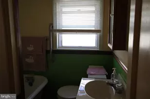 189 Centre St, Morrisville, PA 19067 - Photo 19