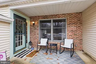 1374 Beechdrop Ct, Yardley, PA 19067 - Photo 3