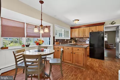 87 Flamehill Road, Levittown, PA 19056 - Photo 13