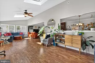 87 Flamehill Rd, Levittown, PA 19056 - Photo 11