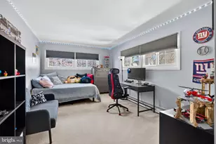 87 Flamehill Rd, Levittown, PA 19056 - Photo 31