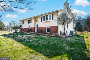 1 Cross Creek Ln, Erwinna, PA 18920 - Photo 1