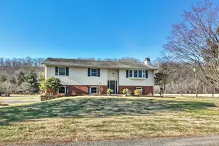 1 Cross Creek Ln, Erwinna, PA 18920 - Photo 1