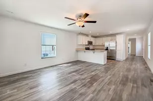 6214 Foster Dr, Morrisville, PA 19067 - Photo 13