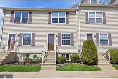 33 Carriage Knoll Court, Langhorne, PA 19047 - Photo 3