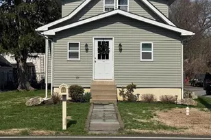 422 Kansas Rd, Warrington, PA 18976 - Photo 1