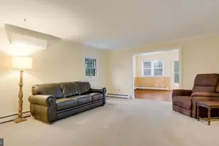 7 Broadale Ct, Doylestown, PA 18901 - Photo 15