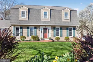 12 Happ Dr, Doylestown, PA 18901 - Photo 5