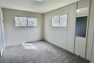 6211 Foster Dr, Morrisville, PA 19067 - Photo 15