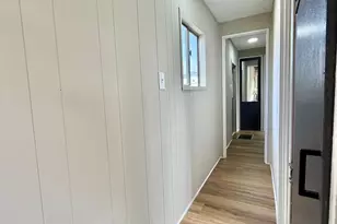 6211 Foster Dr, Morrisville, PA 19067 - Photo 11