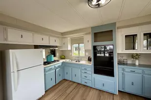 6211 Foster Dr, Morrisville, PA 19067 - Photo 7