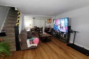 574 Bath St, Bristol, PA 19007 - Photo 3