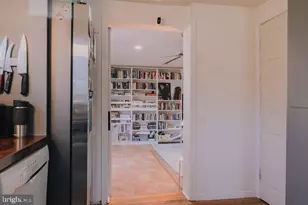 389 Juniper St, Warminster, PA 18974 - Photo 23