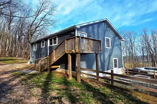 3911 Dogwood Ln, Riegelsville, PA 18077 - Photo 1