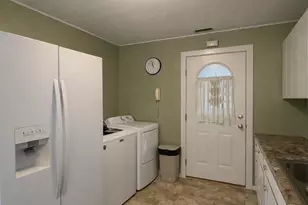 619 Beaumont Rd, Fairless Hills, PA 19030 - Photo 9