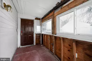 523 Swain St, Bristol, PA 19007 - Photo 17