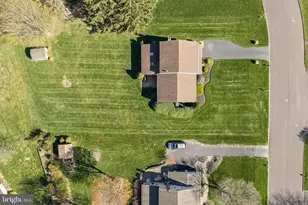 111 W Buttonwood Dr, Churchville, PA 18966 - Photo 37