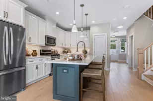 213 Foxhedge Rd, Chalfont, PA 18914 - Photo 3