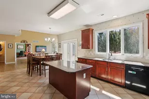 105 Nelson Dr, Southampton, PA 18966 - Photo 15