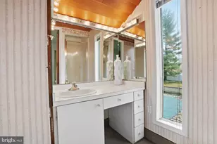 143 Pinehill Rd, Feasterville-Trevose, PA 19053 - Photo 21