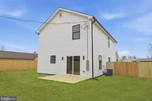 31 Swan Ln, Levittown, PA 19055 - Photo 35