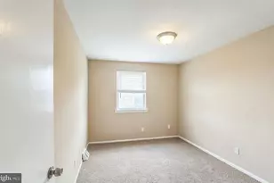 5204 Leeward Rd, Bensalem, PA 19020 - Photo 9