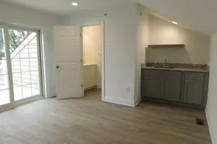 16729 River View Cir, Bristol, PA 19007 - Photo 29