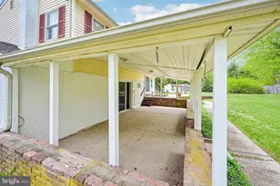 77 Wren Dr, Holland, PA 18966 - Photo 9