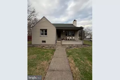 702 Newport Road, Bristol, PA 19007 - Photo 1
