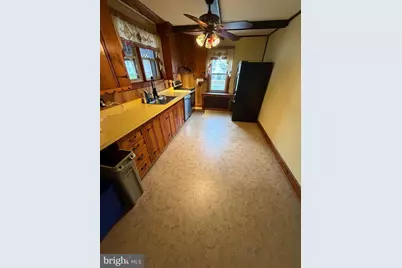 702 Newport Road, Bristol, PA 19007 - Photo 27