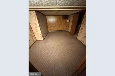 702 Newport Road, Bristol, PA 19007 - Photo 15