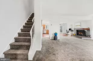 6684 Mayflower Dr, Bensalem, PA 19020 - Photo 7