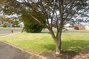 180 Andover Rd, Fairless Hills, PA 19030 - Photo 5