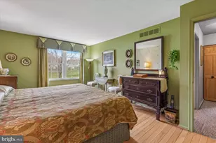 107 Carousel Cir, Doylestown, PA 18901 - Photo 15