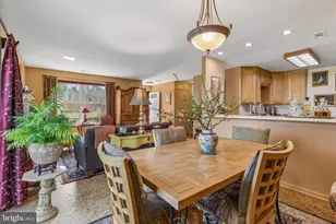 107 Carousel Cir, Doylestown, PA 18901 - Photo 9