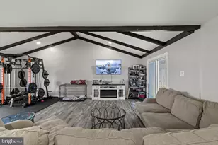 6 Black Walnut Rd, Levittown, PA 19057 - Photo 11