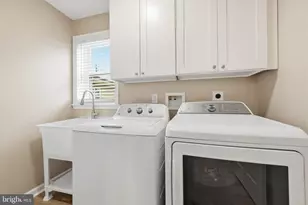 68 Tapered Oak Ln, Levittown, PA 19054 - Photo 23