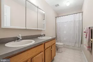 838 Purple Martin Ct, Warrington, PA 18976 - Photo 15