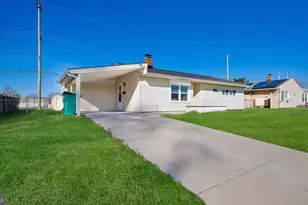 10 Blue Ridge Dr, Levittown, PA 19057 - Photo 19