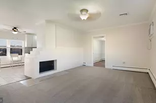 10 Blue Ridge Dr, Levittown, PA 19057 - Photo 9