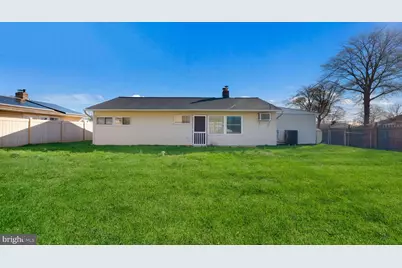 10 Blue Ridge Drive, Levittown, PA 19057 - Photo 17