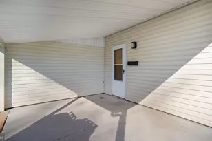 10 Blue Ridge Dr, Levittown, PA 19057 - Photo 21