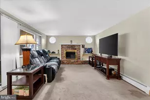 155 Rice Dr, Morrisville, PA 19067 - Photo 9