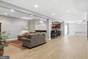 9 Hillview Dr, Newtown, PA 18940 - Photo 53