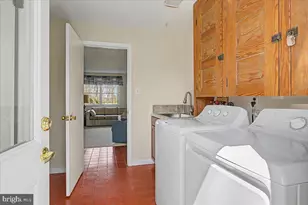 528 E Court St, Doylestown, PA 18901 - Photo 23